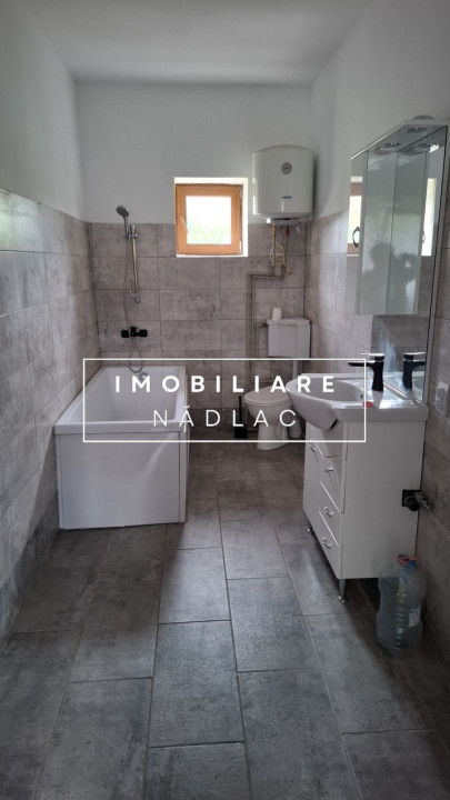 Casa 3 camere  recent renovata in Nadlac