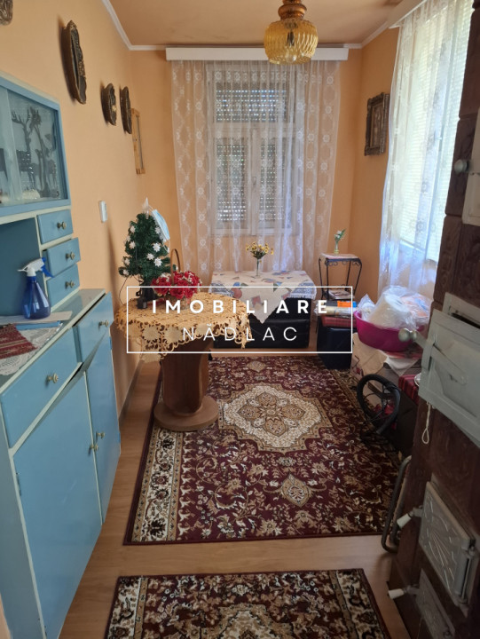 Casa 5 camere cu teren generos in Seitin judetul Arad-