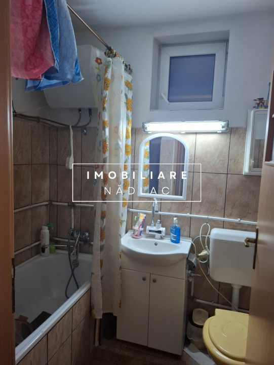 Casa 5 camere cu teren generos in Seitin judetul Arad-