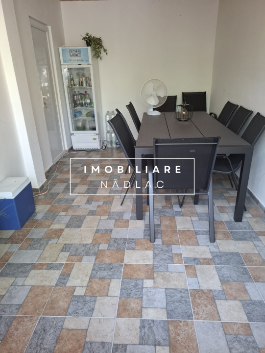 Casa 3 camere in Nadlac renovata recent