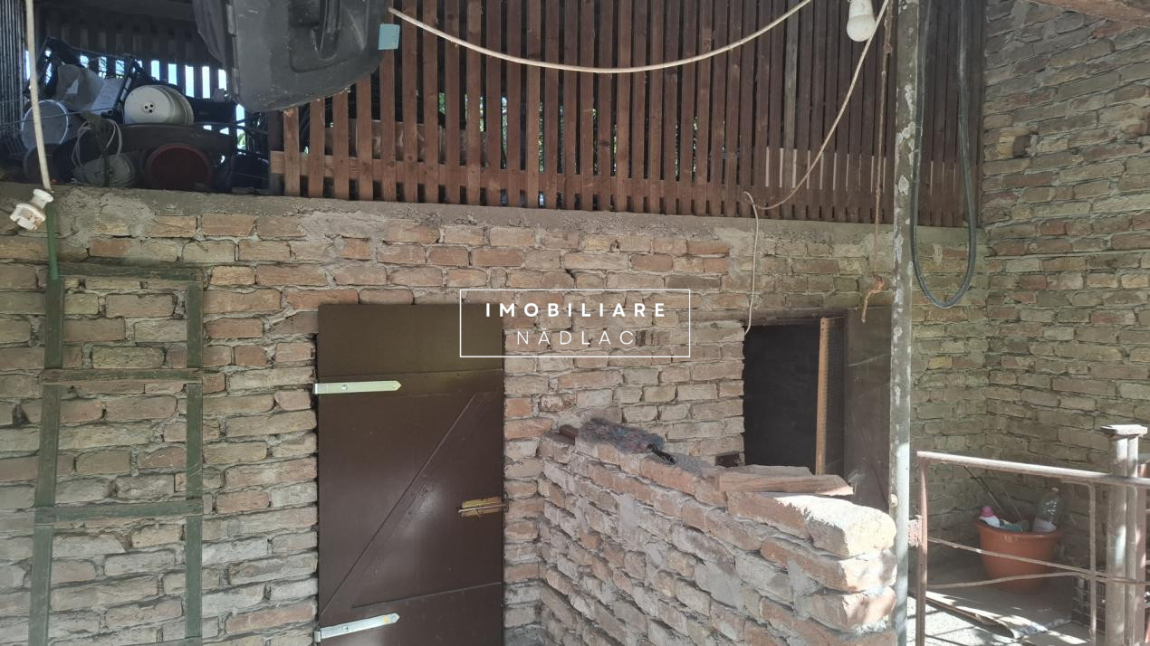 Casa moderna 2 camere + living in Nadlac