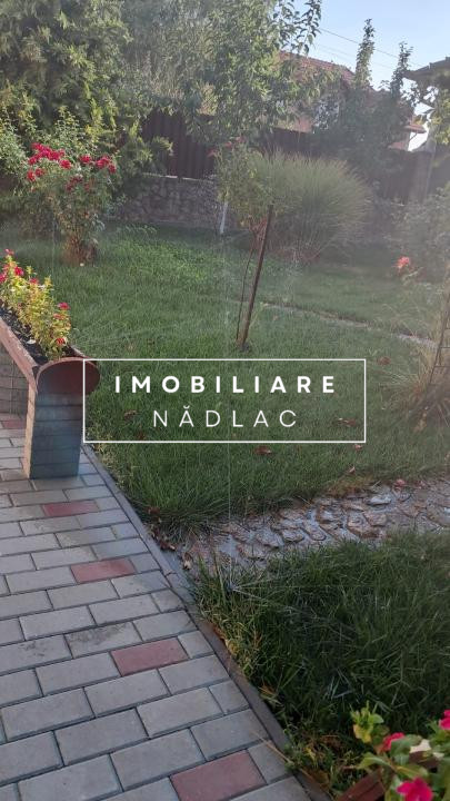 Casa moderna 2 camere + living in Nadlac