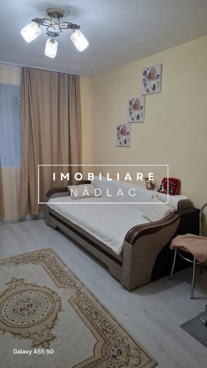 Apartament renovat 2 camere in Peregu Mare