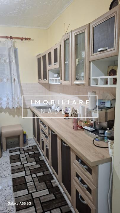 Apartament renovat 2 camere in Peregu Mare
