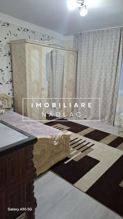 Apartament renovat 2 camere in Peregu Mare