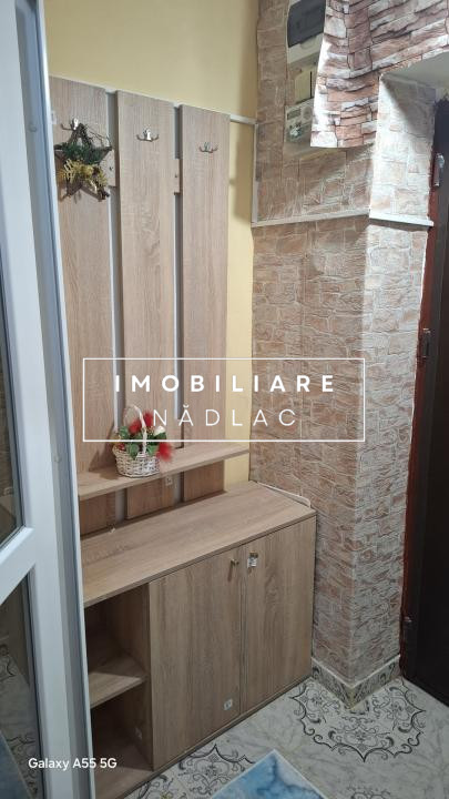Apartament renovat 2 camere in Peregu Mare