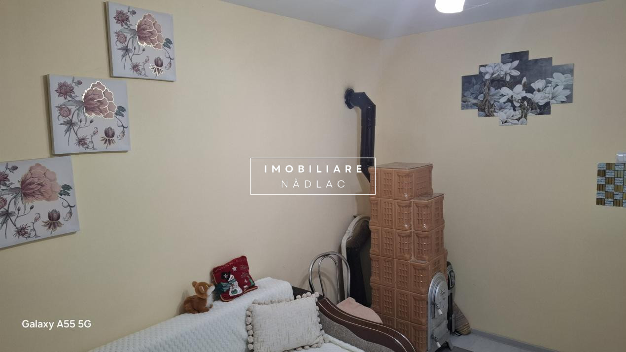 Apartament renovat 2 camere in Peregu Mare