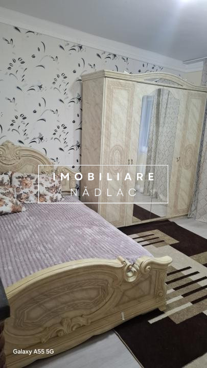 Apartament renovat 2 camere in Peregu Mare