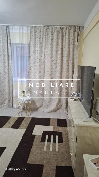 Apartament renovat 2 camere in Peregu Mare